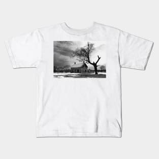 Bleak - Farm house Kids T-Shirt